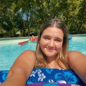 Meet your Posher, Allie